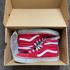 Sk8-Hi Vans